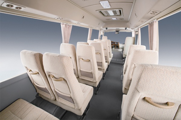 金旅XML6700J15N客车（天然气国五10-23座）