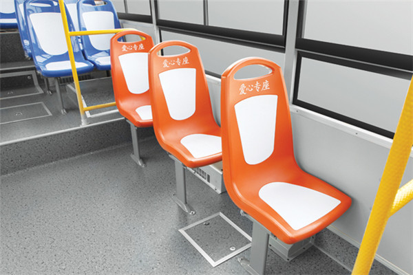 金旅XML6925J15CN公交车（天然气国五17-35座）