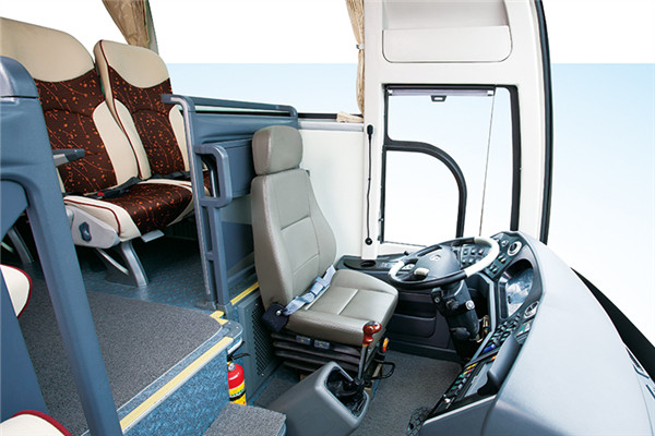 金龙XMQ6115AYN5C客车（天然气国五24-55座）