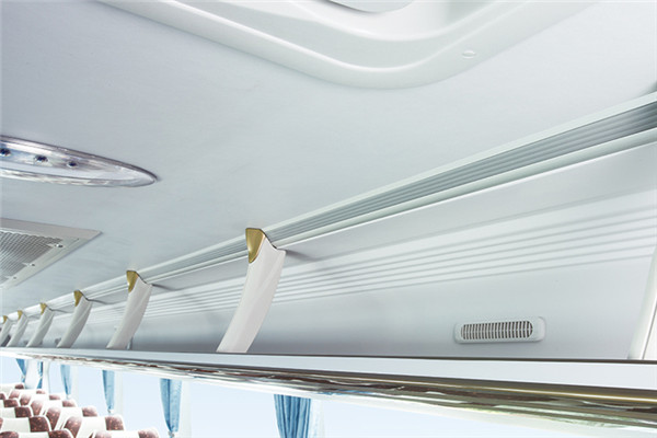 金龙XMQ6125BYN5B客车（天然气国五24-51座）