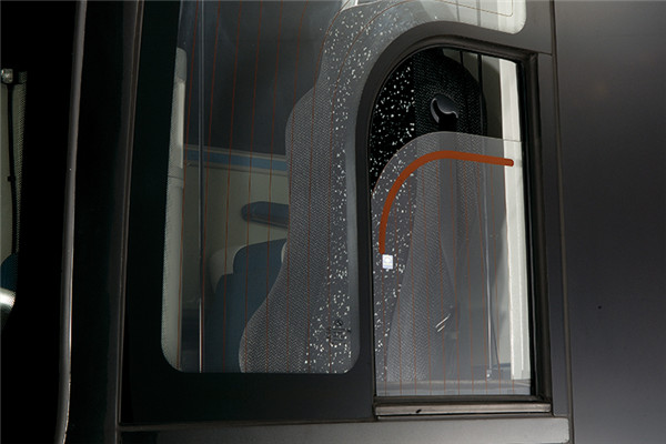 金龙XMQ6129DYN5A客车（天然气国五24-49座）