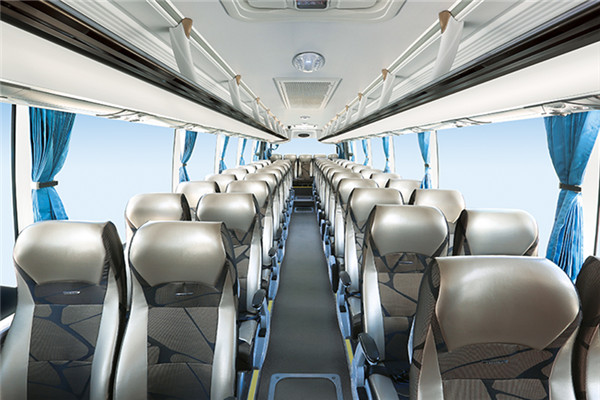 金龙XMQ6129HYD5D客车（柴油国五24-56座）