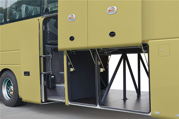 金龙XMQ6119FYD5C客车（柴油国五24-57座）