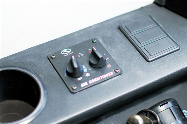 金龙XMQ6119FYN5B客车（天然气国五24-57座）