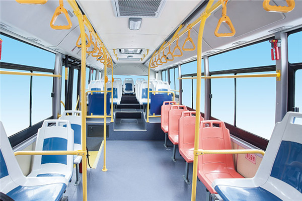 金龙XMQ6820AGD5公交车（柴油国五14-27座）