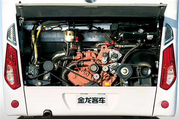 金龙XMQ6101AYD5D客车（柴油国五24-49座）