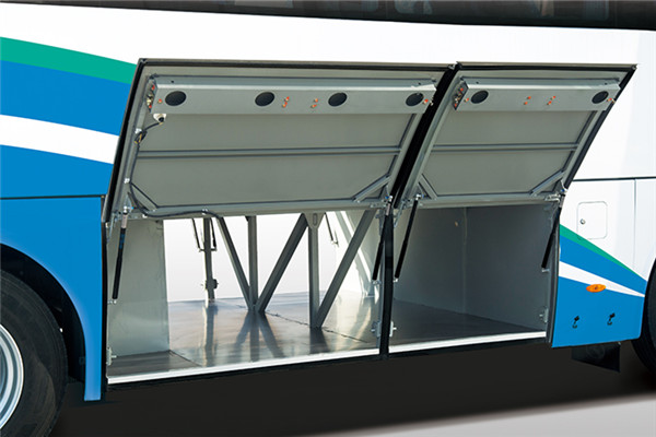 金龙XMQ6802AYN5S客车（LNG国五24-35座）