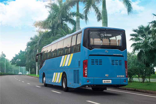 金龙XMQ6112AYD5D客车（柴油国五24-52座）