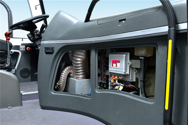 金龙XMQ6112AYD5D客车（柴油国五24-52座）