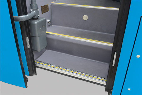 金龙XMQ6112AYN5C客车（天然气国五24-52座）