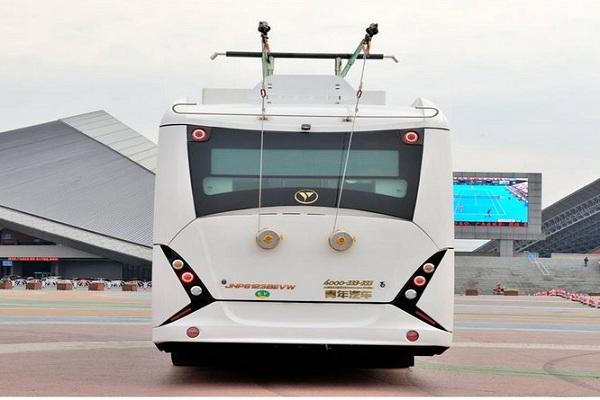 青年JNP6183BEVW公交车（纯电动30-53座）