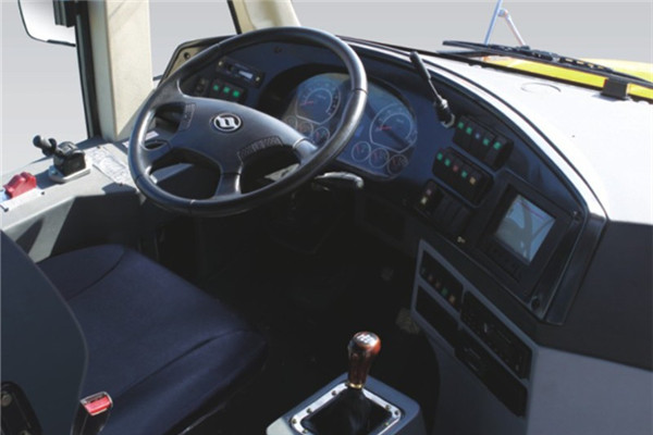 黄海DD6100C06FX中小学生专用校车（柴油国五24-51座）