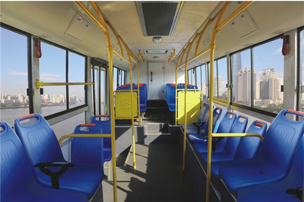 黄海DD6109CHEV3N公交车（天然气/电混动国五18-34座）