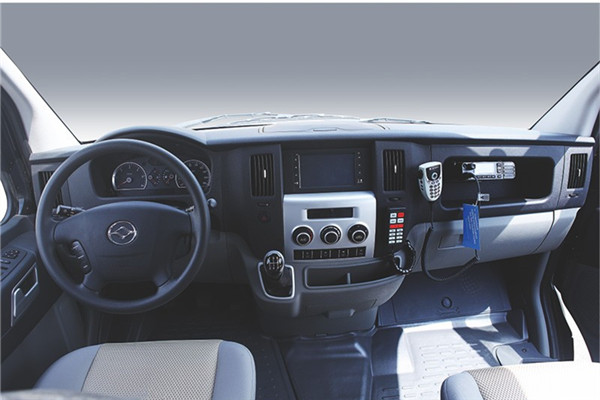 黄海DD5040XXYEV12L厢式运输车（纯电动3座）