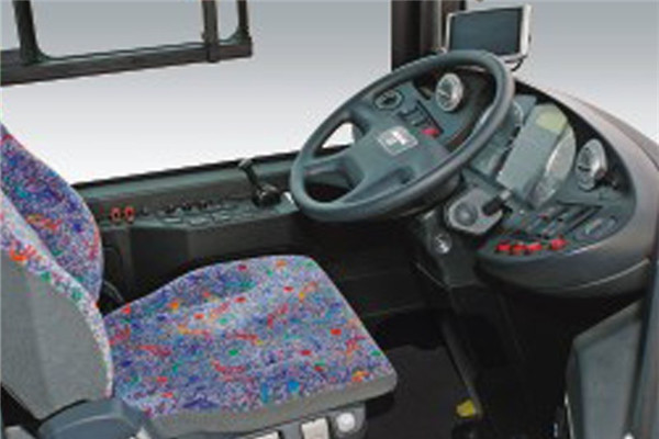 黄海DD6161B01N公交车（天燃气国五24-51座）