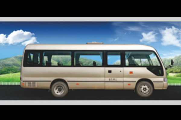 常隆YS6700BEV客车（纯电动10-23座）