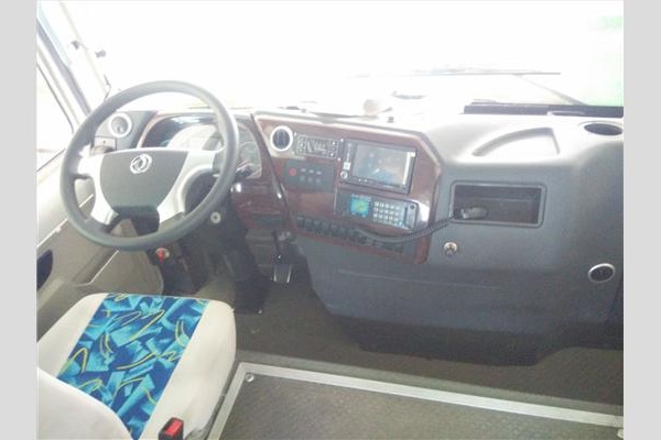 东风EQ6732C5N公交车（天然气国五10-29座）