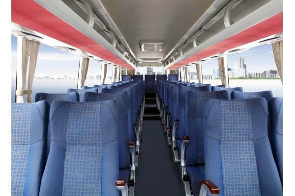 东风超龙EQ6880LHTN客车（天然气国五24-39座）