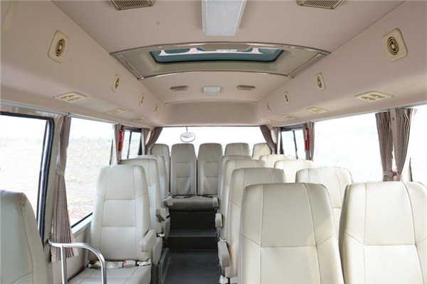 晶马JMV6776CF客车（柴油国五10-23座）