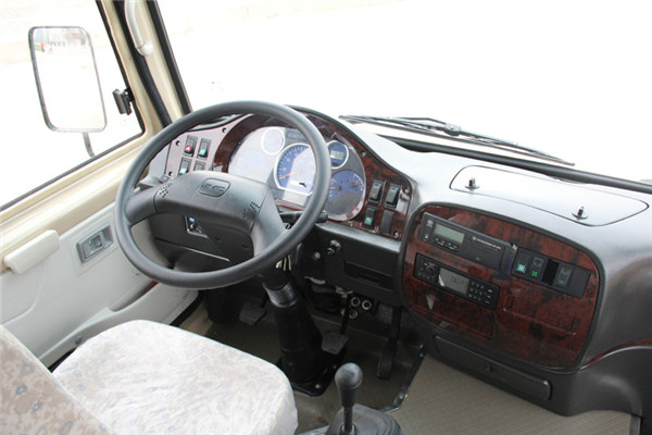 晶马JMV6607CFB客车（柴油国五10-19座）