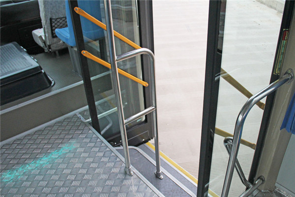 晶马JMV6607GF公交车（柴油国五10-18座）