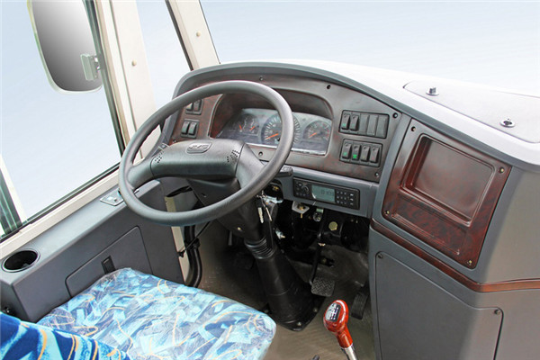 晶马JMV6605XF1幼儿专用校车（柴油国五10-19座）