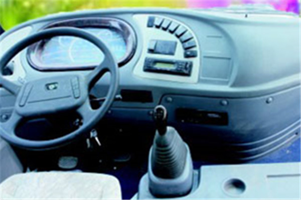 齐鲁BWC6605KA5客车（柴油国五10-19座）