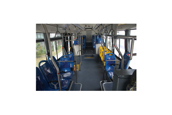 申沃SWB6107PHEV18公交车（柴油/电混动国五10-33座）