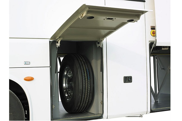 申龙SLK6129ADD5客车（柴油国五24-61座）