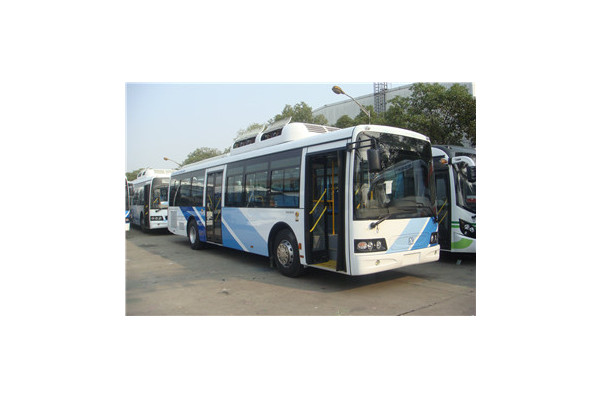 申沃SWB6117Q8公交车（天然气国五23-42座）