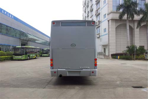 五洲龙 FDG6113HEVN5-1公交车（天然气/电混动国五10-32座）