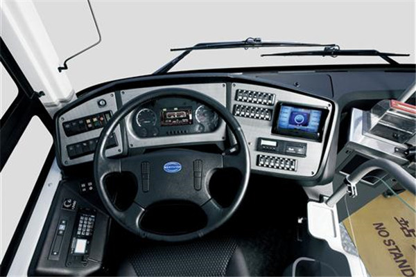 亚星JS6106GHCP公交车（天然气国五20-42座）