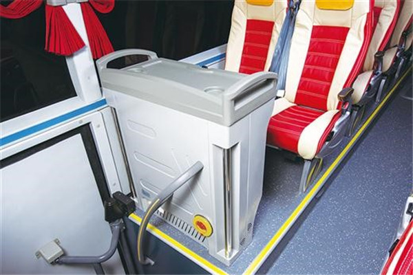 亚星YBL6138H1QCP1客车（天然气国五24-61座）