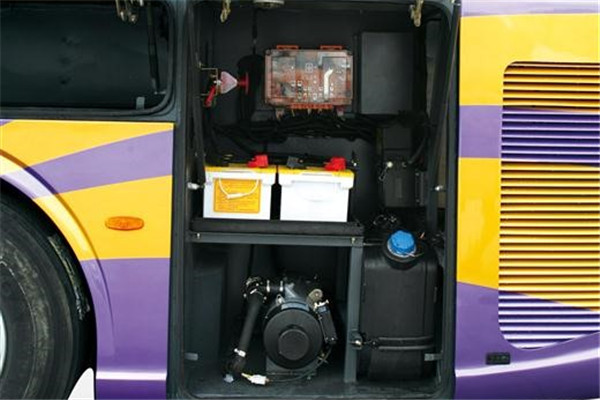 亚星YBL6125H2QP2客车（柴油国五24-55座）