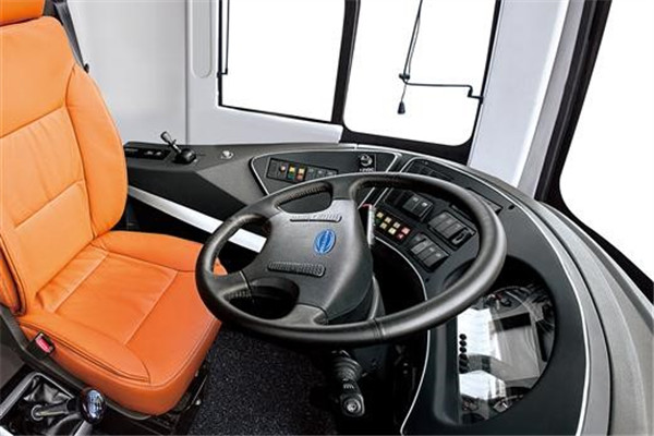 亚星YBL6125H2QP2客车（柴油国五24-55座）