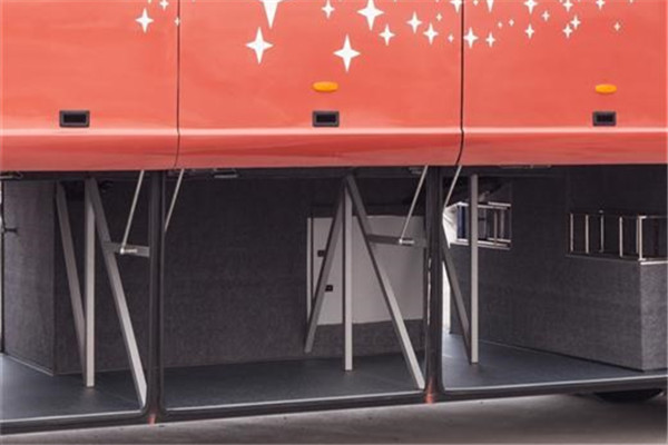 亚星YBL6125H2QCP1客车（天然气国五24-55座）