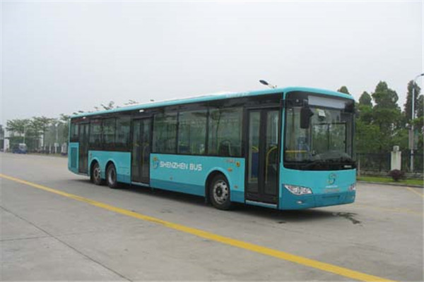 金龙XMQ6141AGN5公交车（天然气国五10-51座）
