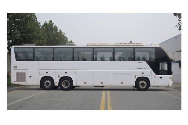 宇通ZK6132HNQ1Y客车（天然气国五24-59座）