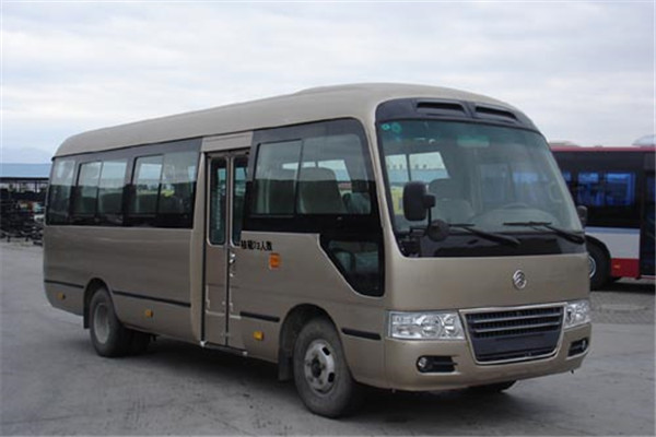 金旅XML6700J15客车（柴油国五10-23座）