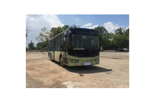 上饶SR6116PHEVG5插电式公交车（柴油/电混动国五10-42座）