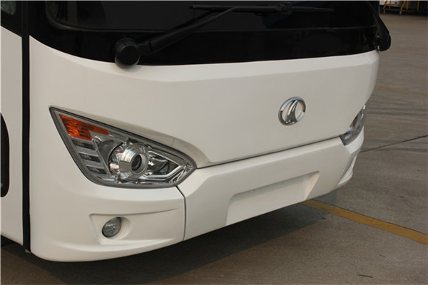 南京金龙NJL6107YA5客车（柴油国五24-55座）