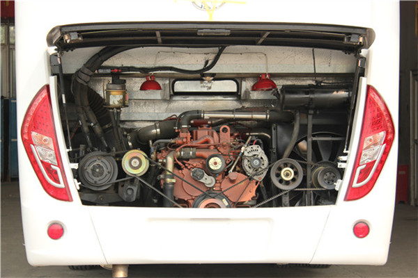 南京金龙NJL6107Y5客车（柴油国五24-55座）