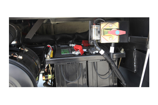 东风超龙EQ6752LTN1客车（天然气国五24-31座）