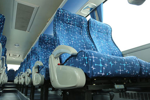 福田欧辉BJ6120U8LJB-3客车（柴油国四24-55座）