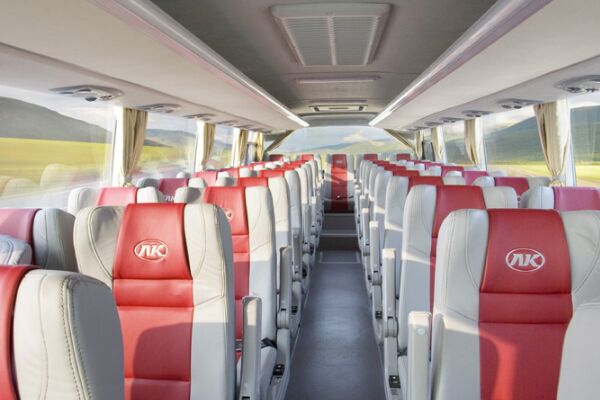 安凯HFF6120A12客车（柴油国五24-59座）