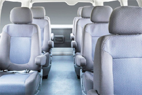 海格KLQ6540QE5A轻型客车(汽油国五6-9座)