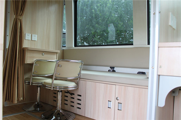 宇通ZK5156XYL5A体检车（柴油国五10-19座）