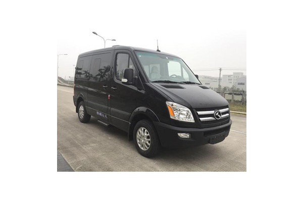 金龙XMQ6533KED5轻型客车（柴油国五10-11座）