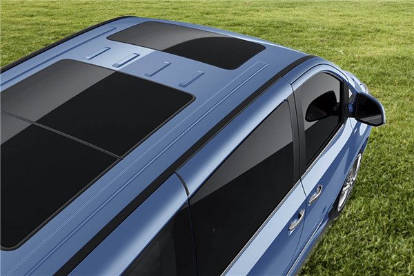 上汽大通SH6521C3客车（汽油国五10座）