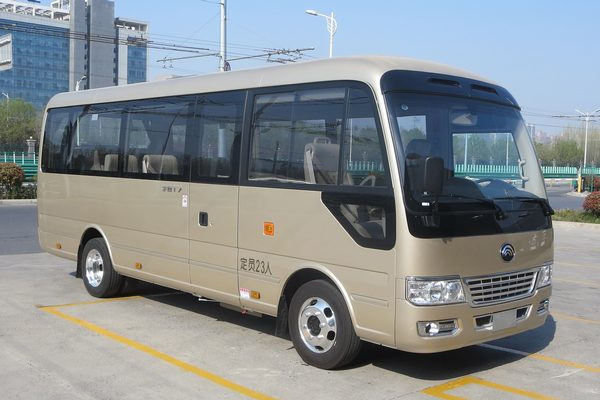 宇通ZK6710Q2T客车（汽油国四10-23座）